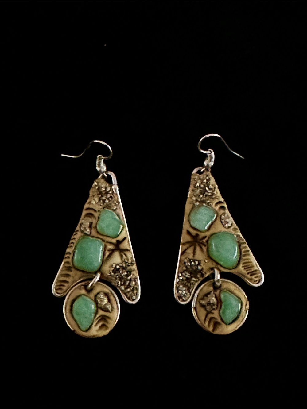 Gold-Tone Green Stone Statement Necklace & Earring Set - Picture 4 of 7